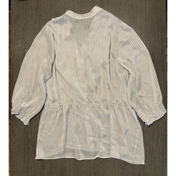 Lane Bryant Women's Gray Ruffle Front Button 3/4 Sleeve Sheer Tunic Size 18/20 - Picture 2 of 7